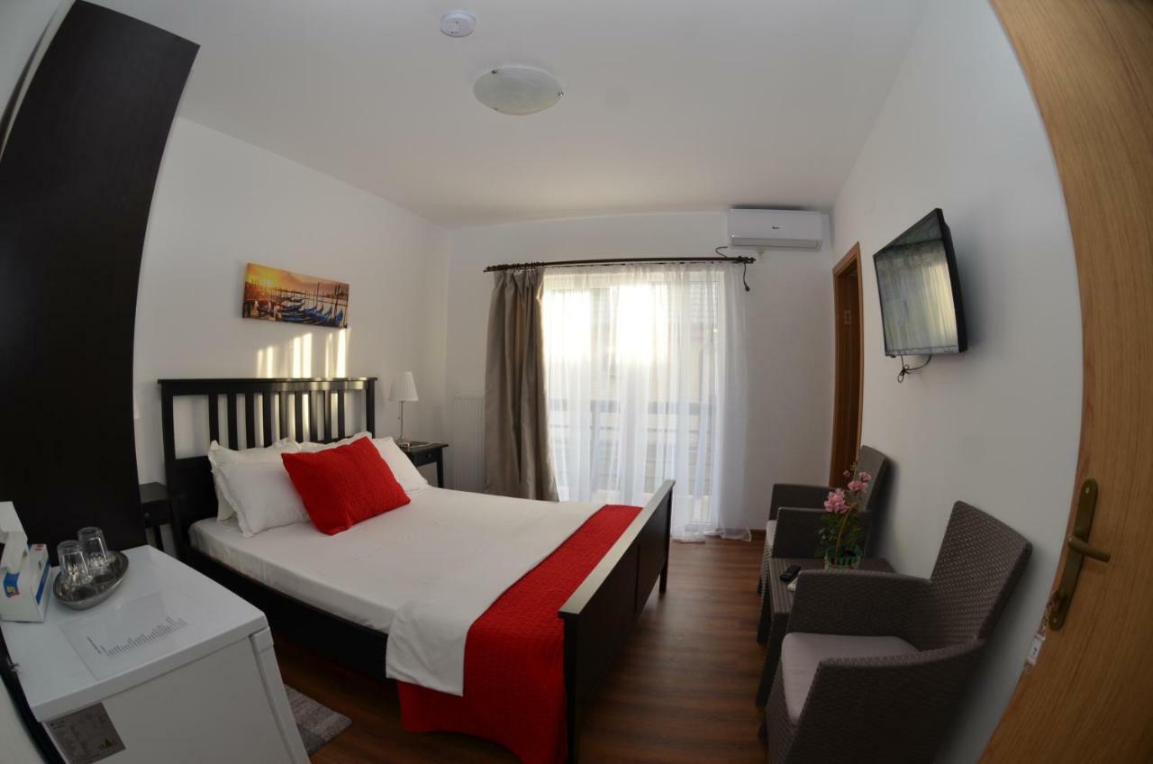 California Dreaming Hotell Năvodari Eksteriør bilde